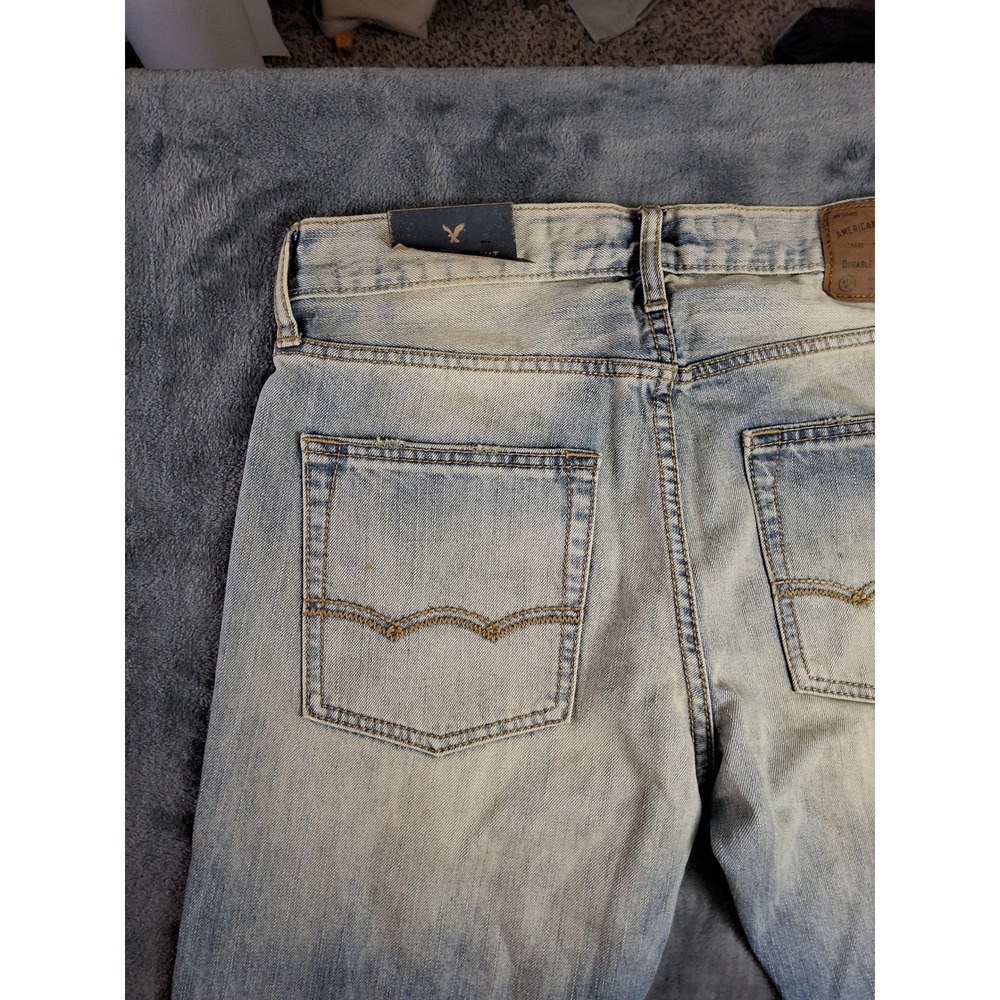 American Eagle Slim Straight Destroyed Light Wash Patched Jeans 29x32 3446-953 - Picture 14 of 16